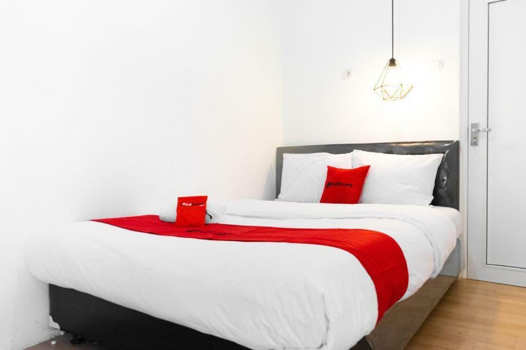 Fybed Aparthotel Семаранг Екстериор снимка