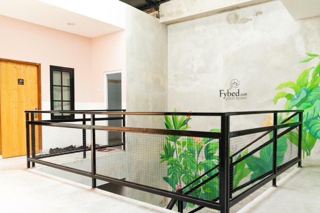 Fybed Aparthotel Семаранг Екстериор снимка