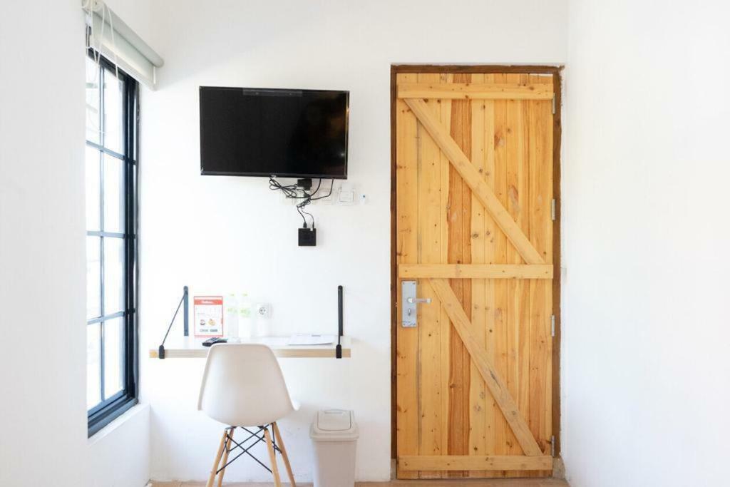 Fybed Aparthotel Семаранг Екстериор снимка