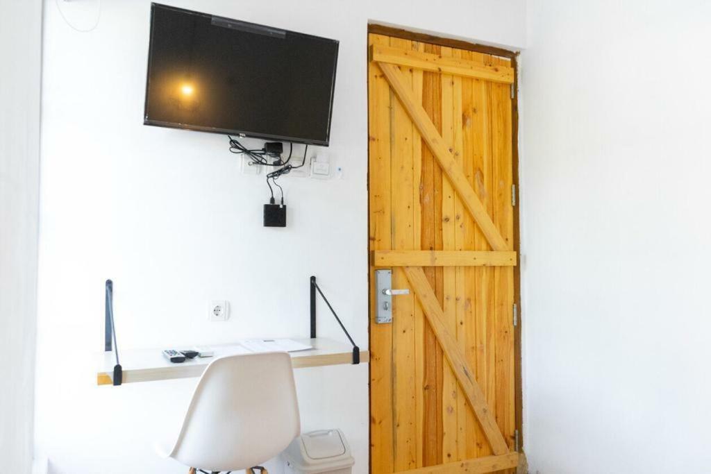 Fybed Aparthotel Семаранг Екстериор снимка