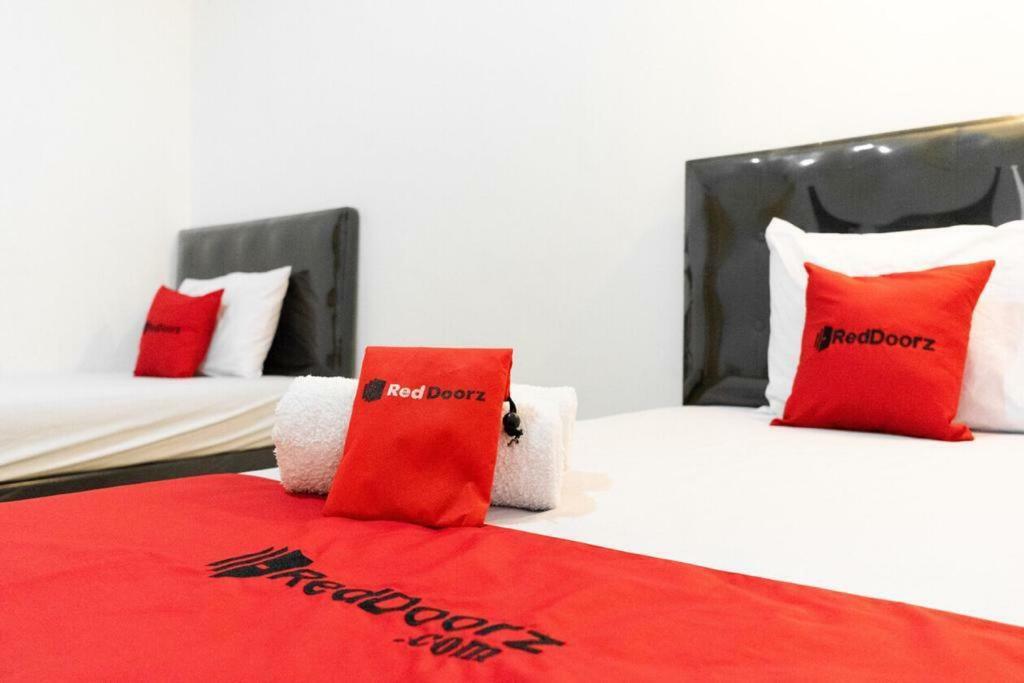Fybed Aparthotel Семаранг Екстериор снимка